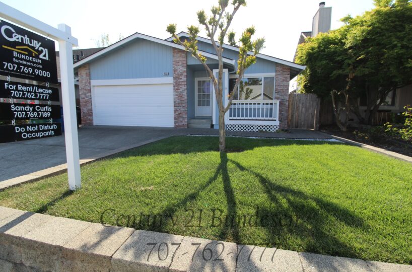 4553 Hill View Ct